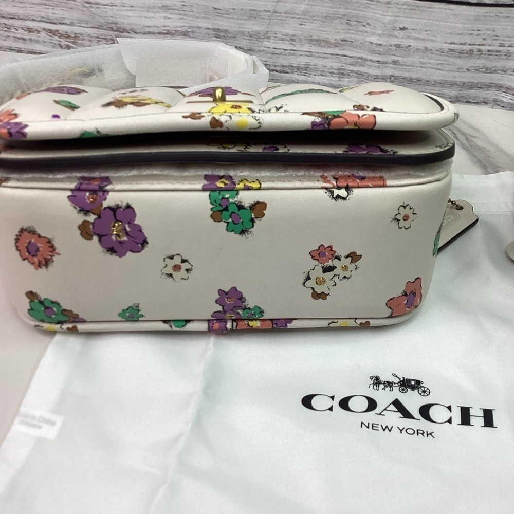 COACH DINKY 18 QUILTING FLORAL‎ BAG NAPPA LEATHER CHALK MULTI PURSE CROSSBODY - Picture 10 of 16
